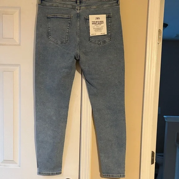 Zara Women's Blue Skinny Jeans - Picture 2 of 2